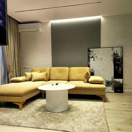 Center Apartment Easy_Luxury Tirana Exteriör bild