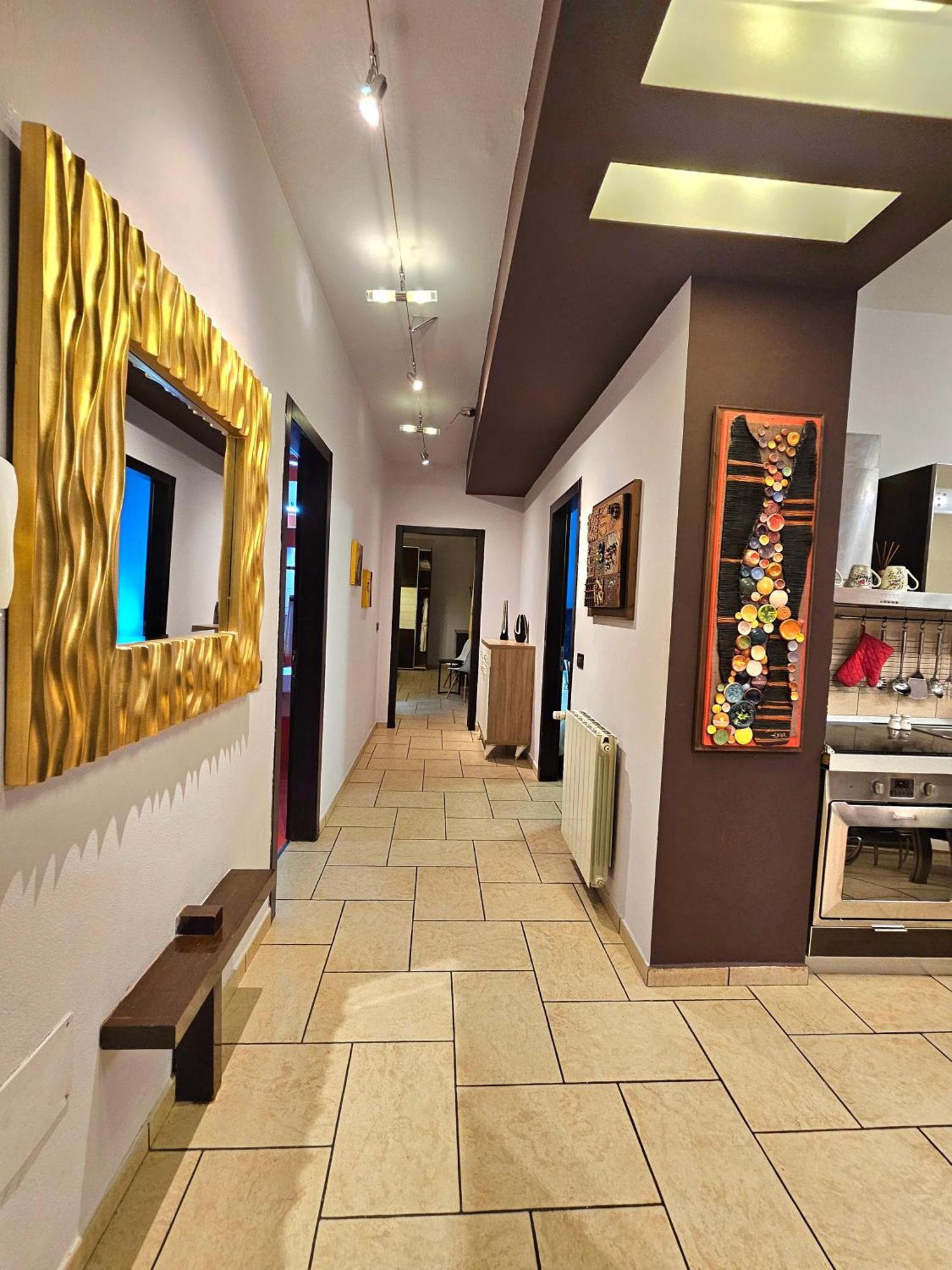 Center Apartment Easy_Luxury Tirana Exteriör bild