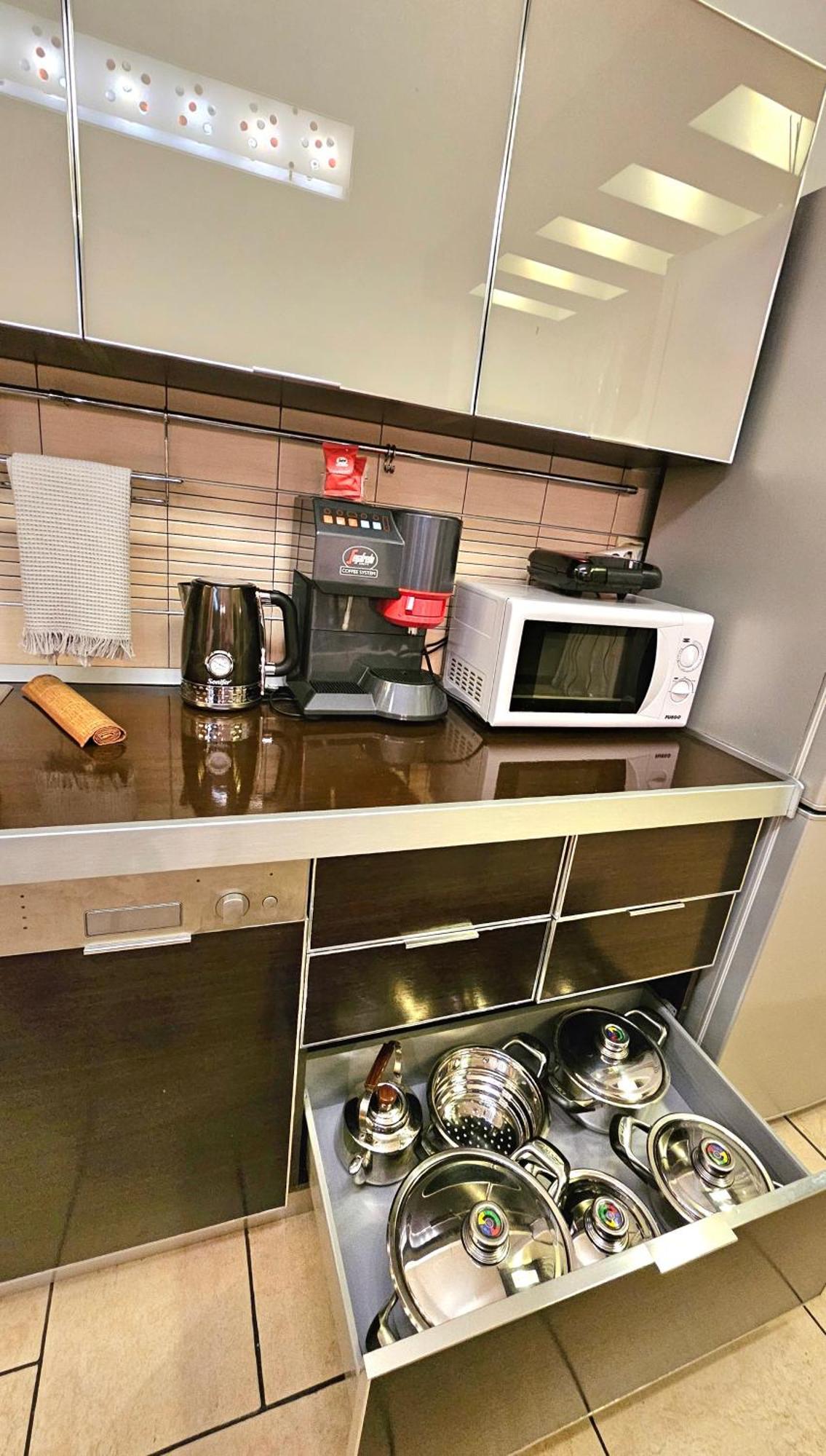 Center Apartment Easy_Luxury Tirana Exteriör bild
