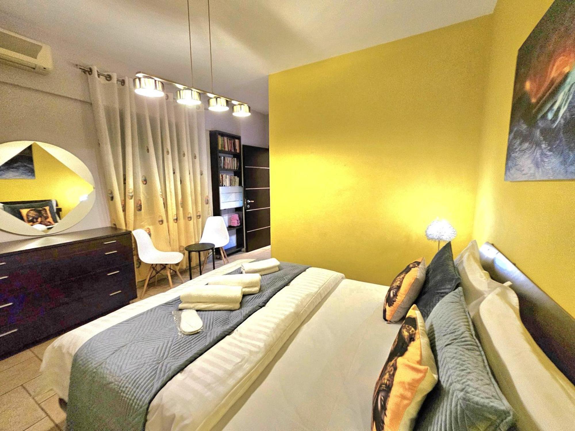 Center Apartment Easy_Luxury Tirana Exteriör bild