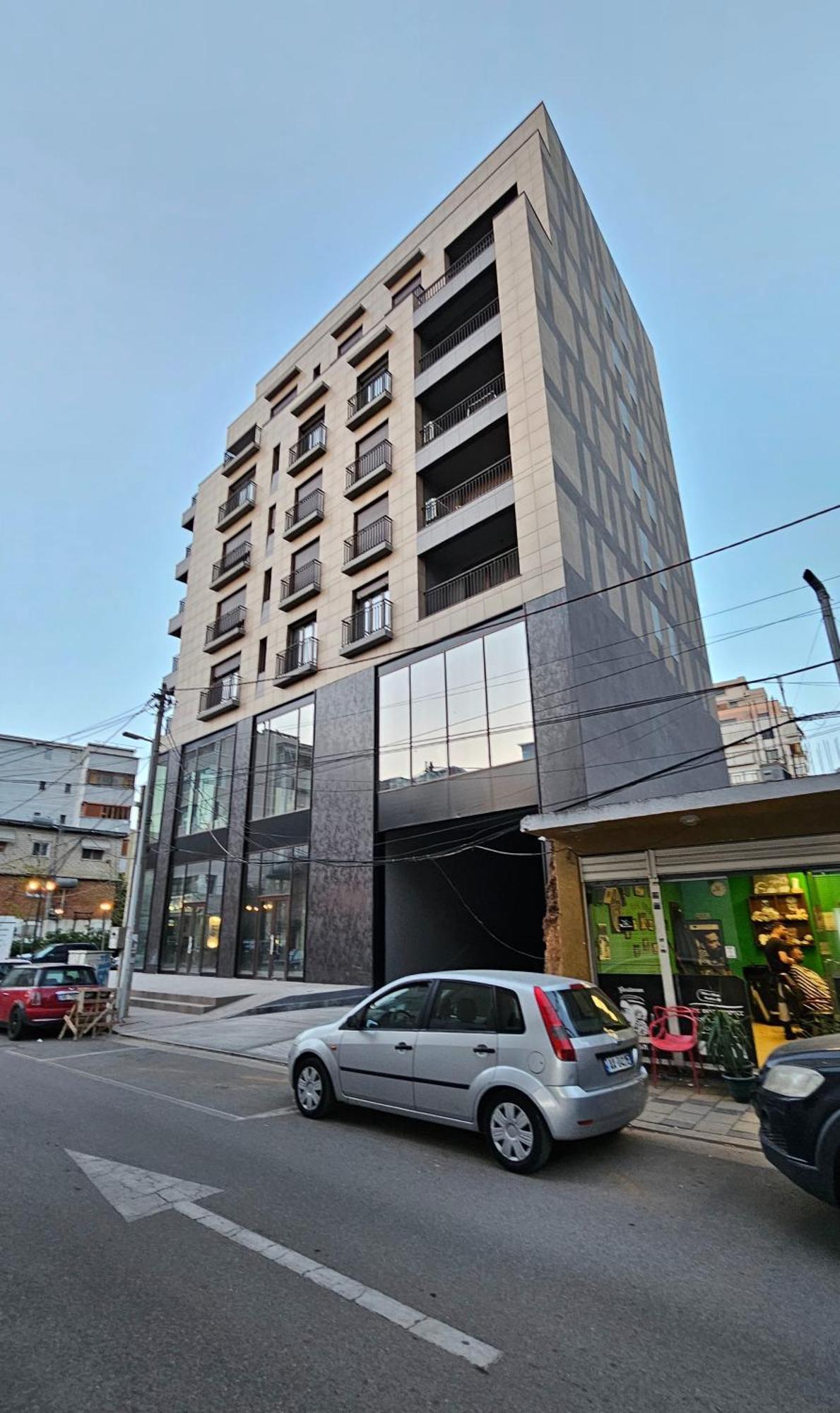 Center Apartment Easy_Luxury Tirana Exteriör bild